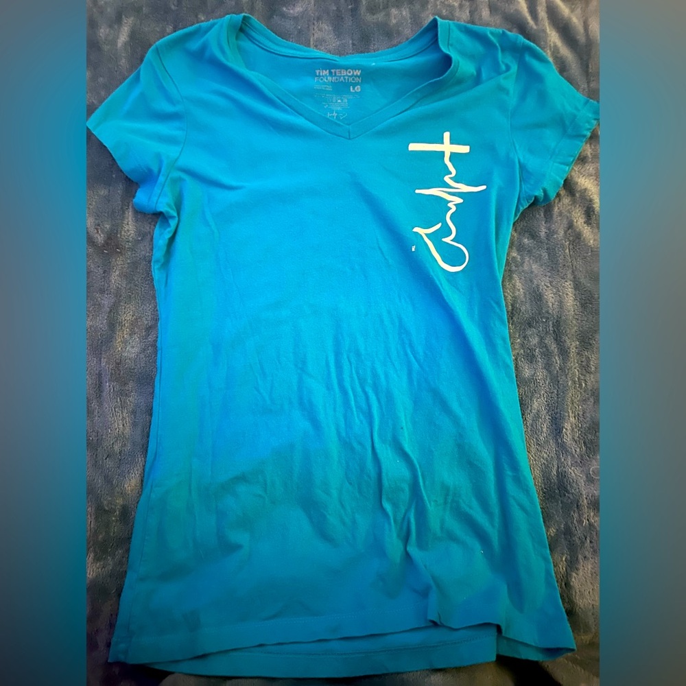 Fitted tee. Faith. Large.